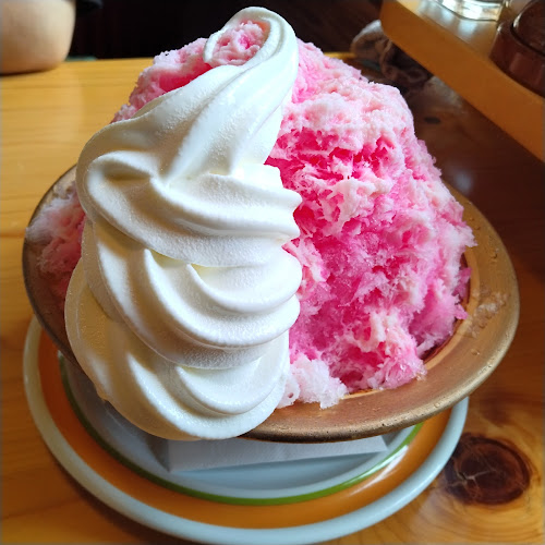 Opinii despre コメダ珈琲店 姫路国分寺店 în 姫路市 - 飲食業