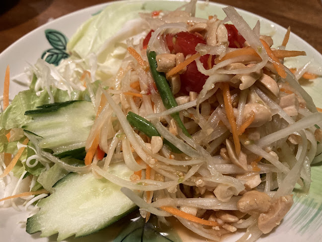 Comentarii opinii despre 熱帯食堂 高槻本店