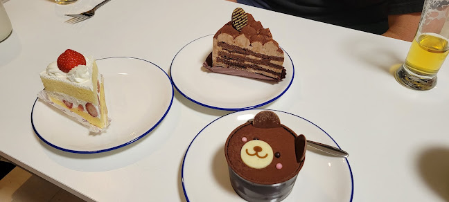 シャトレーゼ 西多田店 - 川西市