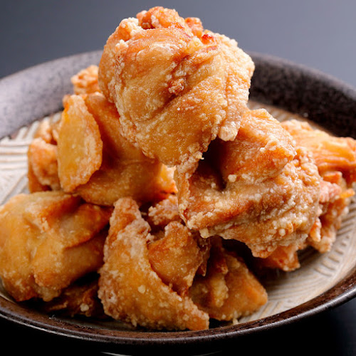 焼鳥・串カツ&飲み放題 たま 駅前通り店 - 飲食業