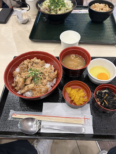 〒901-2111 沖縄県浦添市経塚652ｰ1