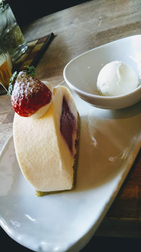 Comentarii opinii despre おやつ屋スリール