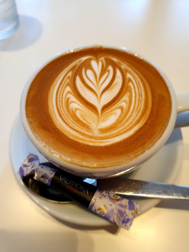 Opinii despre café noyie în 松本市 - 飲食業