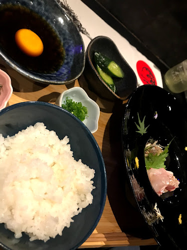 〒798-0040 愛媛県宇和島市中央町１丁目２−６