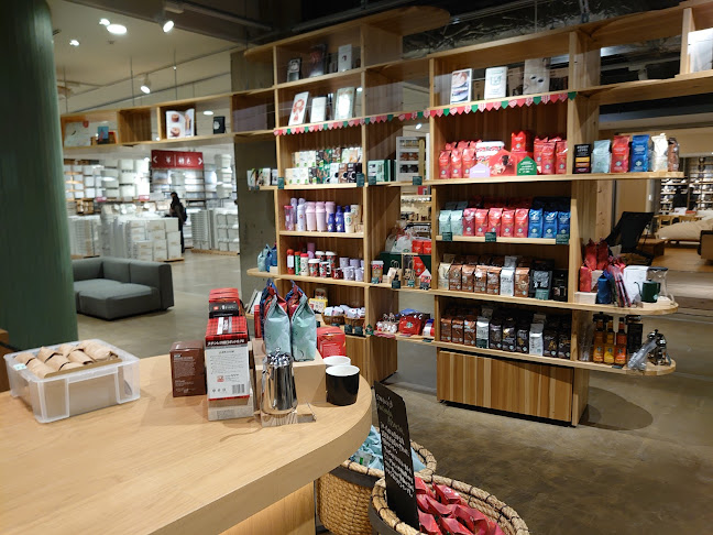 Comentarii opinii despre スターバックス コーヒー 直江津店