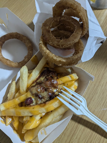 Opinii despre バーガーキング イオンタウン千種店 în 名古屋市 - 飲食業