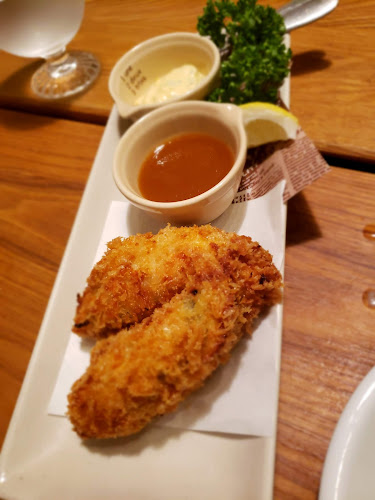 Opinii despre 新宿 オイスターズインク în 新宿区 - 飲食業