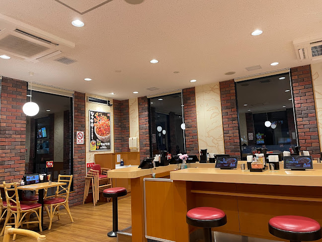 すき家 141号韮崎店 - 飲食業