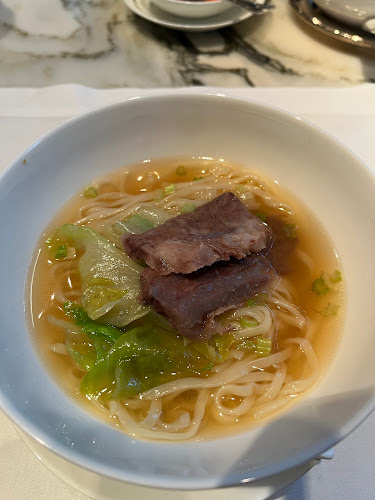 〒100-0006 東京都千代田区有楽町１丁目８−１