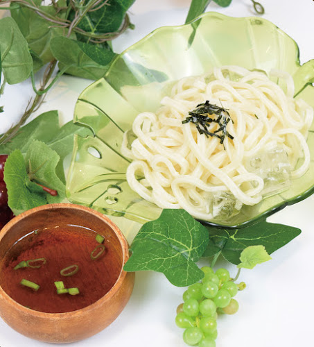 〒453-0015 愛知県名古屋市中村区椿町２０−１２ St. Lake Lennon 椿名駅 9 階 ビル