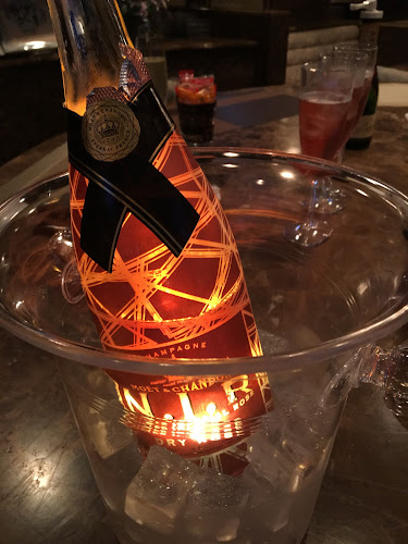 〒882-0826 宮崎県延岡市船倉町１丁目４−５ 月世界ビル 1階