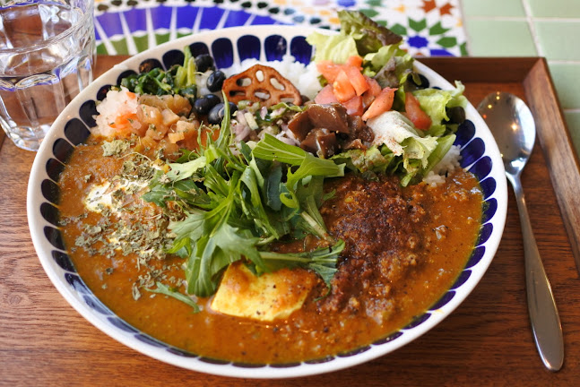 服と雑貨＆カフェ 地球館 - 飲食業