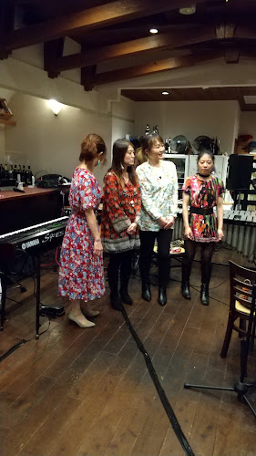 〒251-0025 神奈川県藤沢市鵠沼石上１丁目４−１３ ロコテラス湘南 B1F