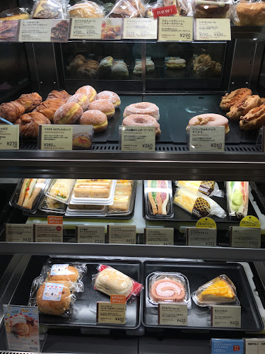 〒663-8204 兵庫県西宮市高松町６−２０ 北口駅改札内 阪急西宮