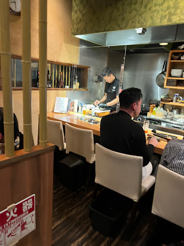 〒553-0003 大阪府大阪市福島区福島１丁目６−３１