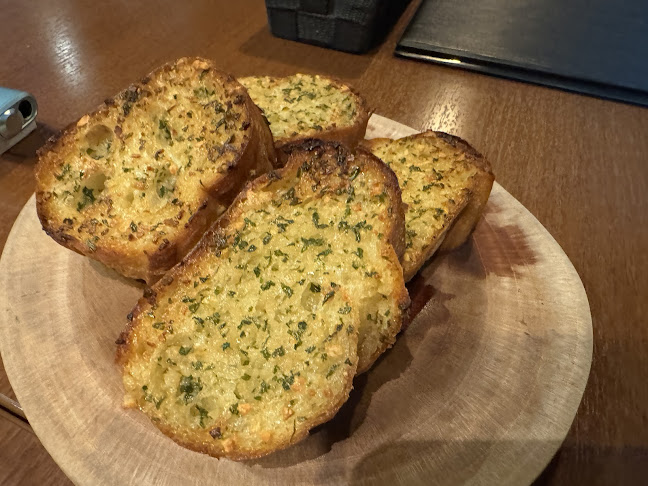 〒700-0825 岡山県岡山市北区田町２丁目５−７