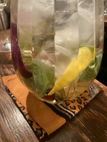 Opinii despre オステリア ジリ în 札幌市 - 飲食業