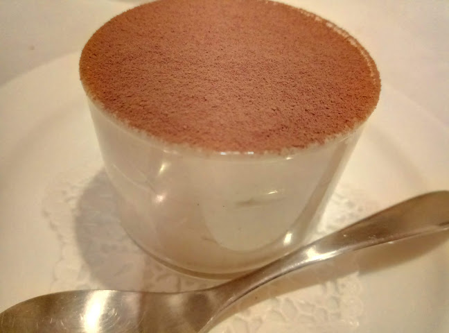 〒181-0015 東京都三鷹市大沢６丁目５−１