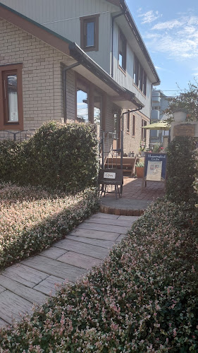 〒331-0823 埼玉県さいたま市北区日進町２丁目１５５９−２