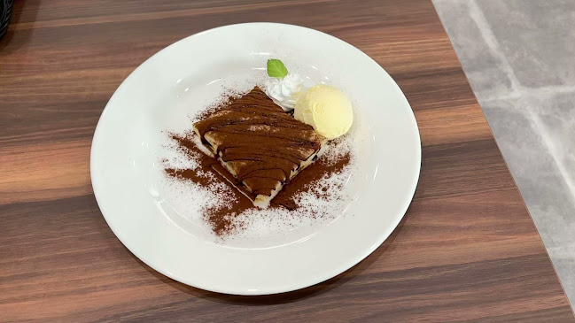 〒400-0815 山梨県甲府市国玉町８８５−１０