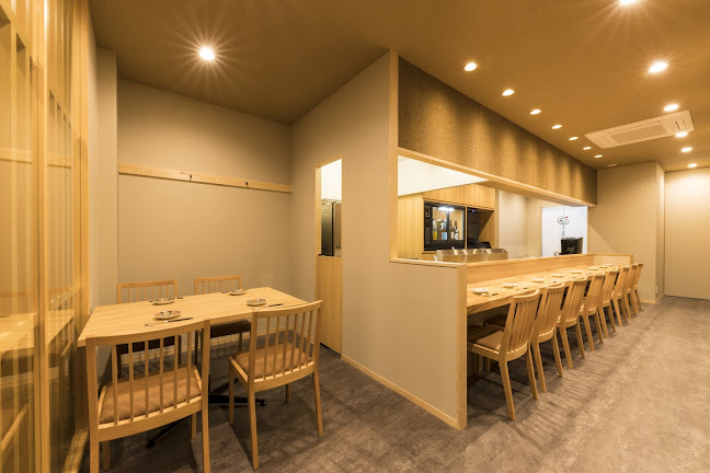 Comentarii opinii despre 博多美食と日本酒 響喜