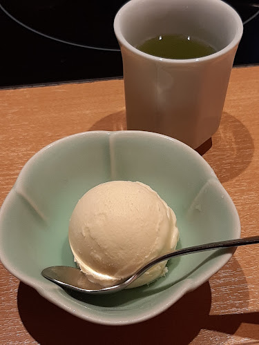 Opinii despre しゃぶしゃぶ・日本料理 木曽路一宮店 în 一宮市 - 飲食業