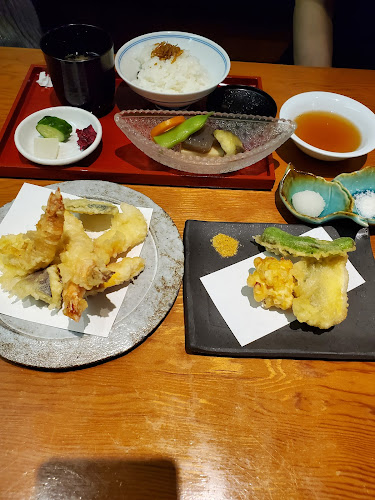 Comentarii opinii despre 秋初月