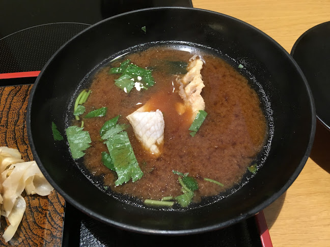 Comentarii opinii despre おやじすし一喜 蒲生店