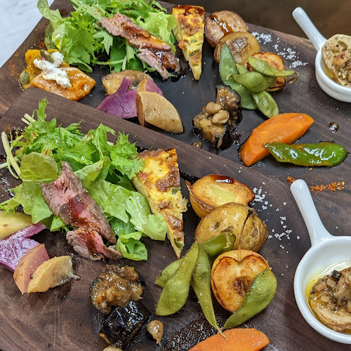 i10号倉庫 GARAGE CAFE&PIZZA - 尼崎市