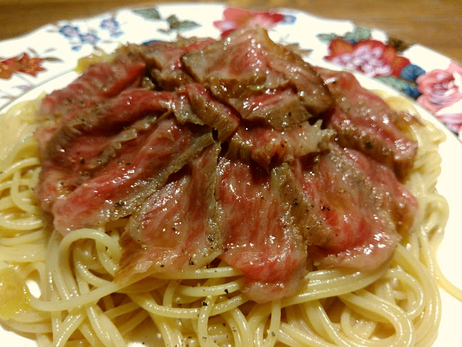 西洋肉料理 岡 - 飲食業