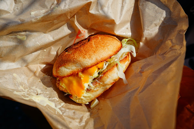 〒104-0045 東京都中央区築地４丁目１０−８