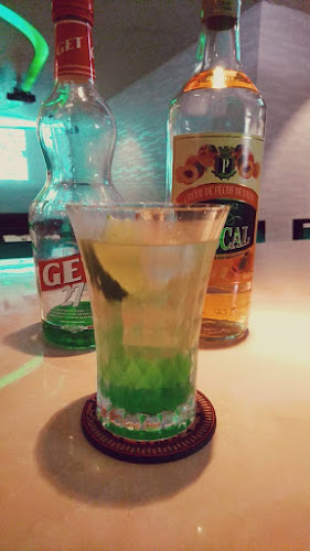 アニソン BAR CHALA HEAD CHALA - 飲食業