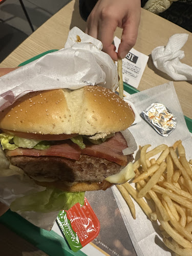 マクドナルド ５５号沖浜店 - 飲食業