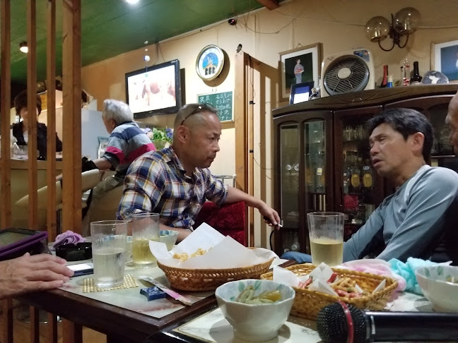 Opinii despre パブスナックエム în 平塚市 - 飲食業