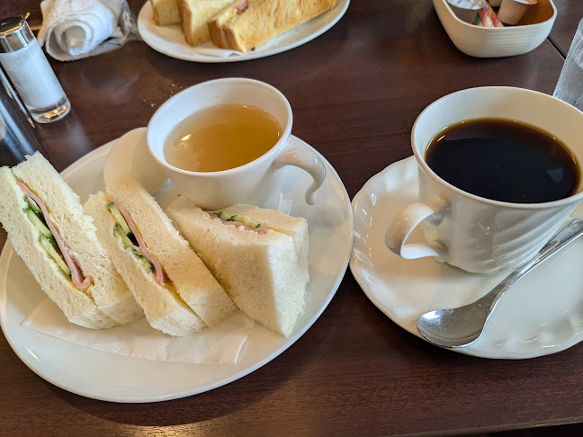 喫茶室ルノアール 歌舞伎座前店 - 中央区