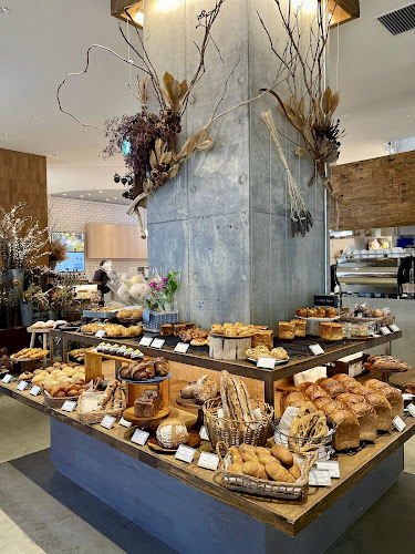 パンとエスプレッソと花束を - 海老名市