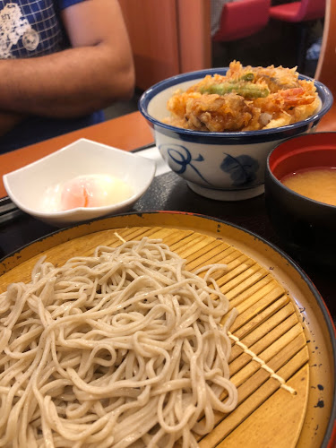 Comentarii opinii despre 天丼てんや ビーンズ亀有店