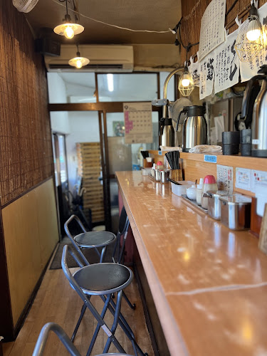 Comentarii opinii despre 博多長浜ラーメン 六角堂 橋本店