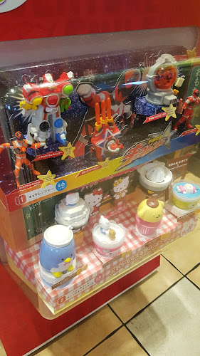 マクドナルド 具志川店 - 飲食業