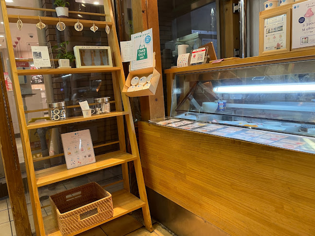 ウッドベリーズ 本店 - 飲食業