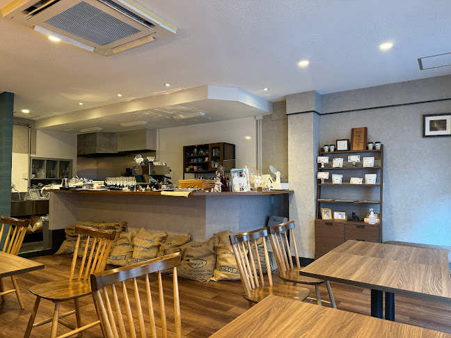 Opinii despre 猫じた珈琲 în 大阪市 - 飲食業