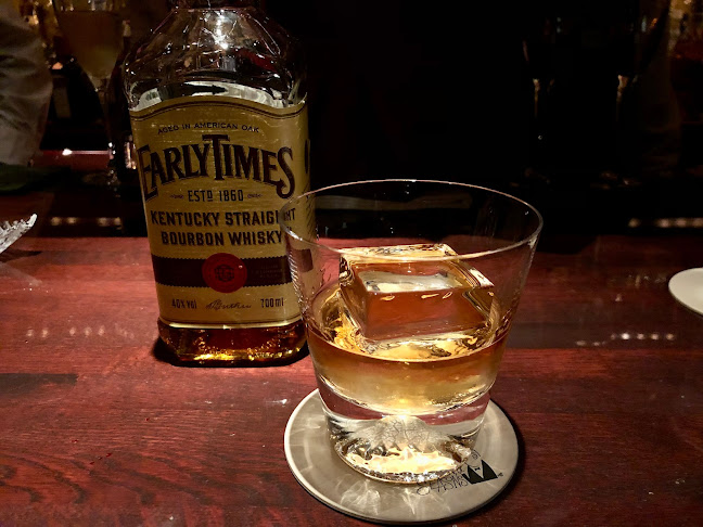 Comentarii opinii despre バー・セブンシーズンズ