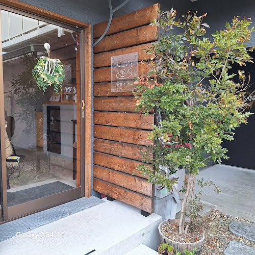 Opinii despre EMU CAFE COFFEE ROASTERY în 仙台市 - 飲食業