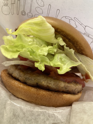 〒144-0052 東京都大田区蒲田５丁目２８−４