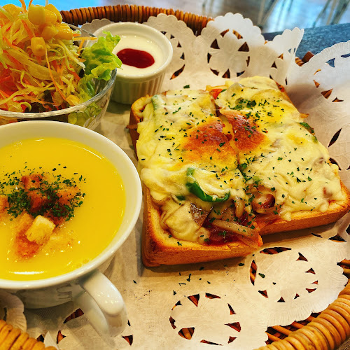 〒770-0847 徳島県徳島市幸町２丁目１７