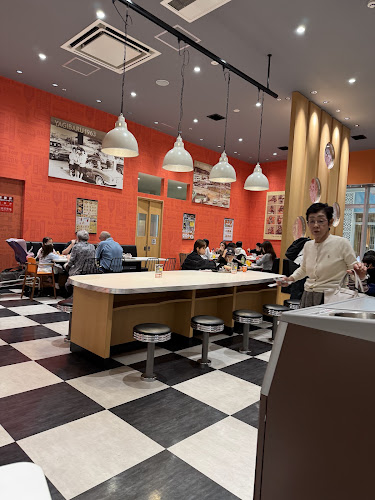 〒901-0225 沖縄県豊見城市豊崎３−３５