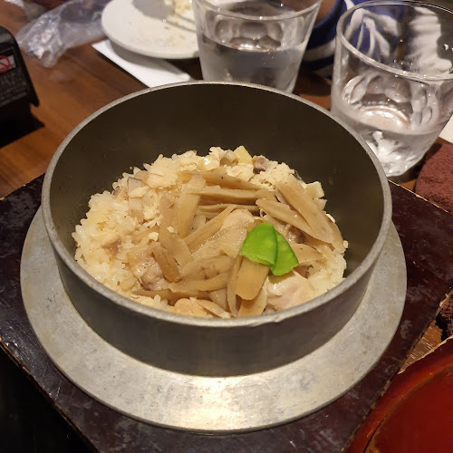 鶏素揚げ・肴・釜めし かまどか 上野店 - 飲食業