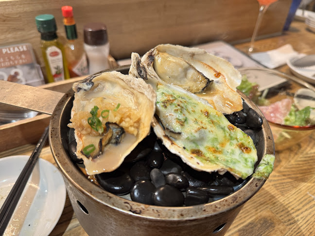 Comentarii opinii despre オイスターバー＆魚イタリアン 京橋ロビン