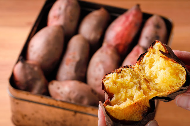 金沢近江町市場おさつスイーツ工房 おいも家 - 飲食業