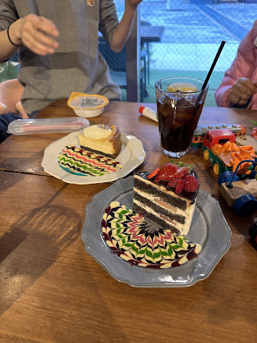 Opinii despre cafe太陽ノ塔 NAMBA CITY în 大阪市 - 飲食業